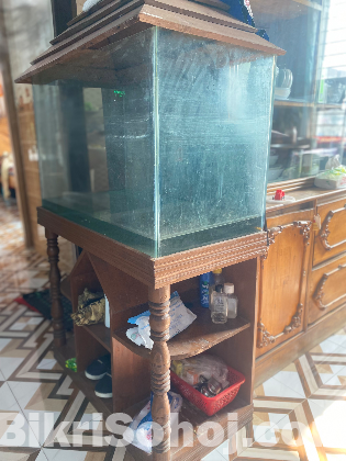 Secondhand fish aquarium